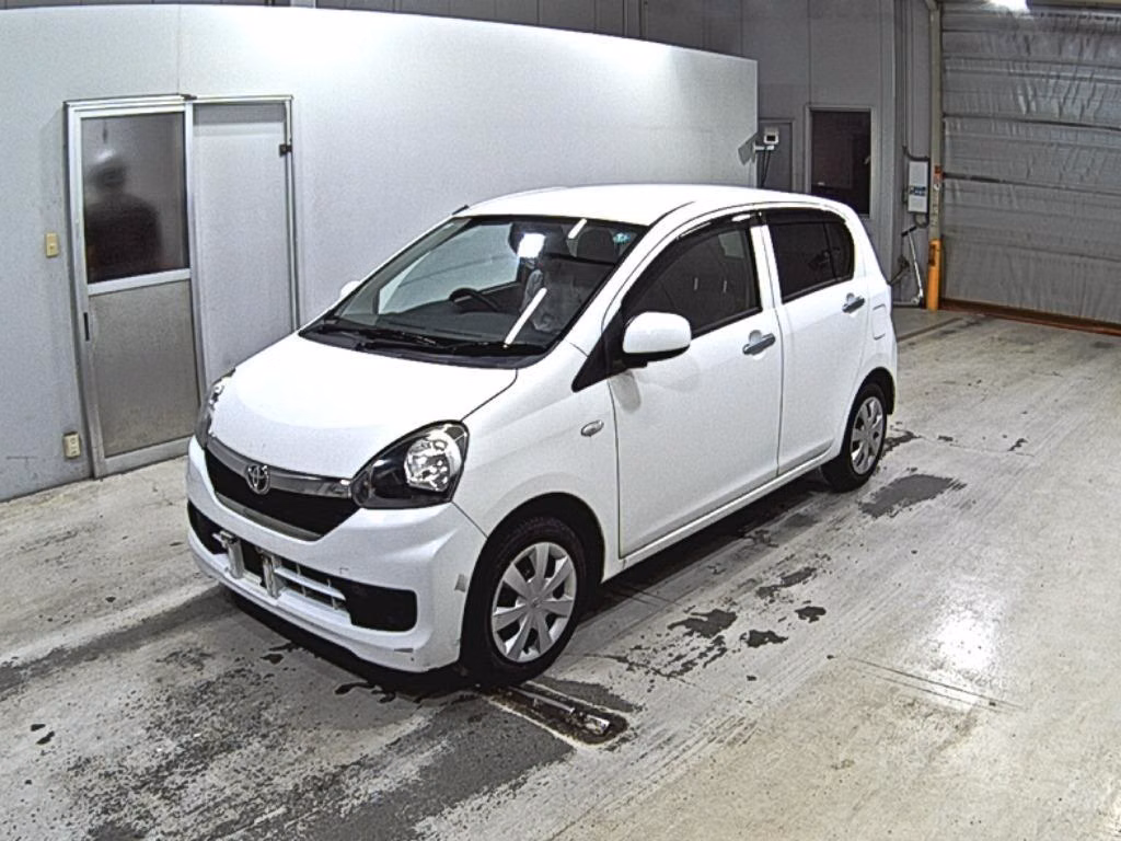 TOYOTA PIXIS EPOCH