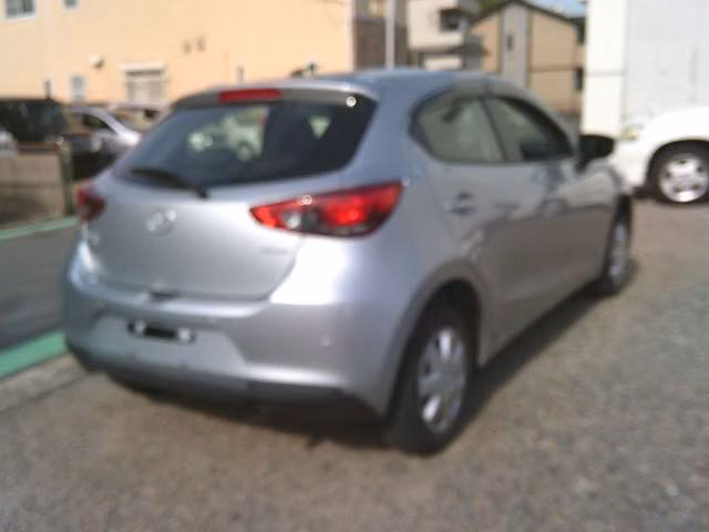 MAZDA MAZDA2