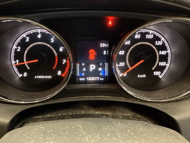 MITSUBISHI RVR