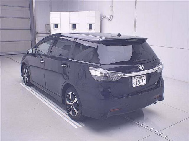 TOYOTA WISH