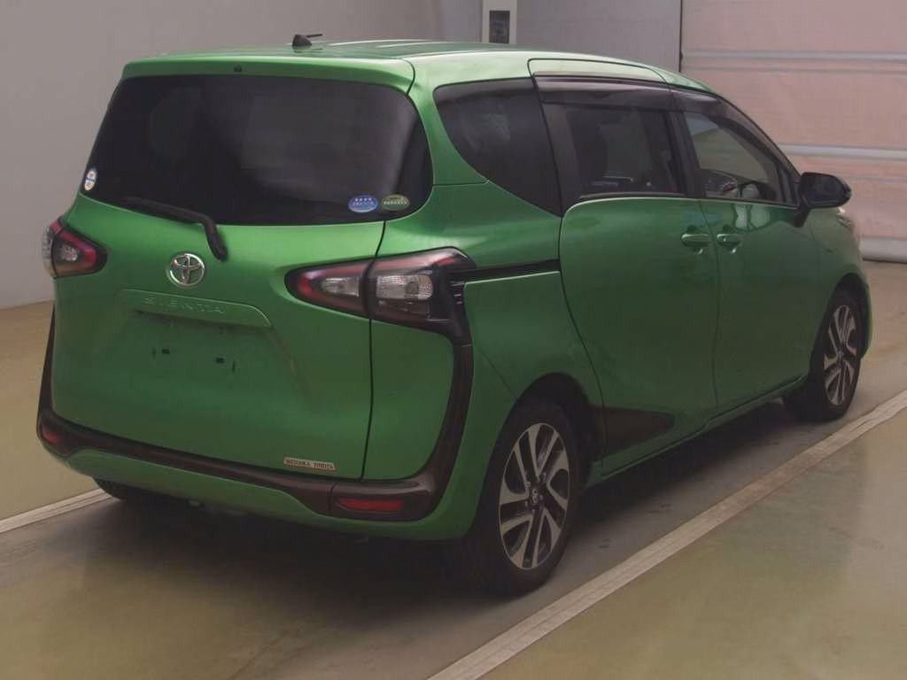 TOYOTA SIENTA