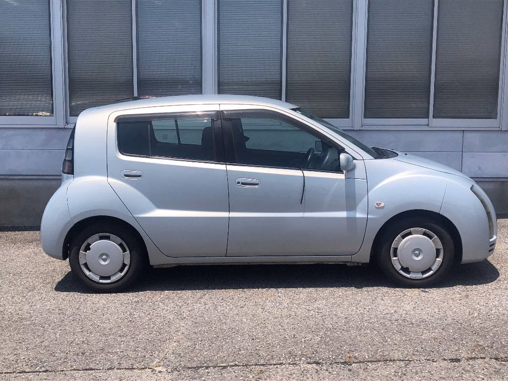 TOYOTA WILL CYPHA