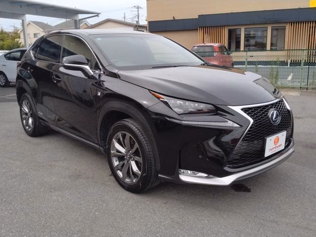 LEXUS NX300H