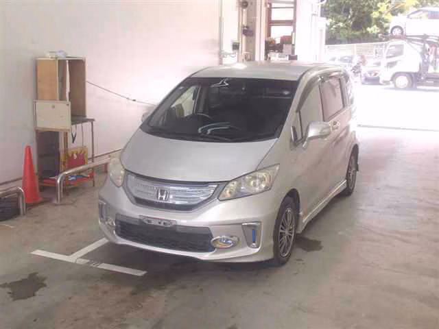 HONDA FREED