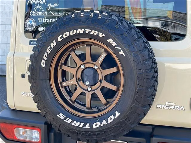 SUZUKI JIMNY SIERRA