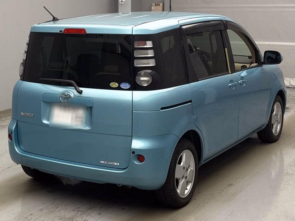 TOYOTA SIENTA