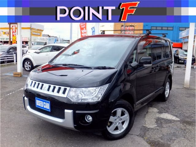 MITSUBISHI DELICA D:5