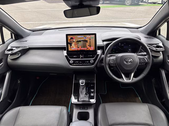 TOYOTA COROLLA CROSS