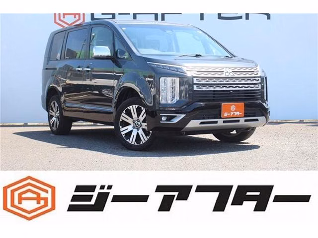 MITSUBISHI DELICA D:5
