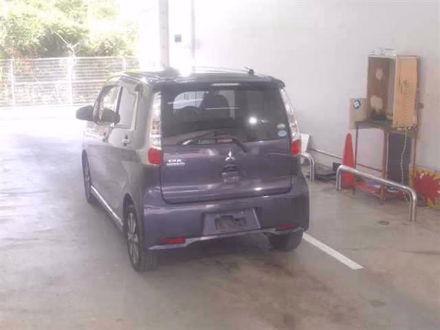 MITSUBISHI EK CUSTOM