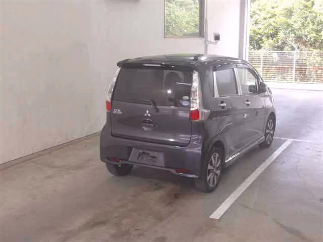 MITSUBISHI EK CUSTOM