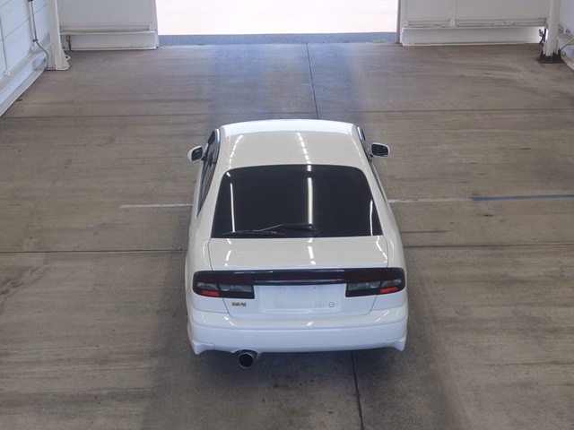SUBARU LEGACY B4