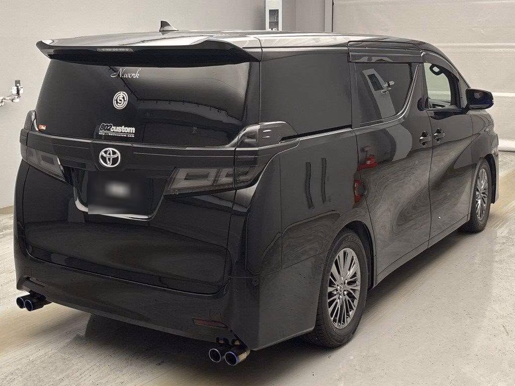 TOYOTA VELLFIRE