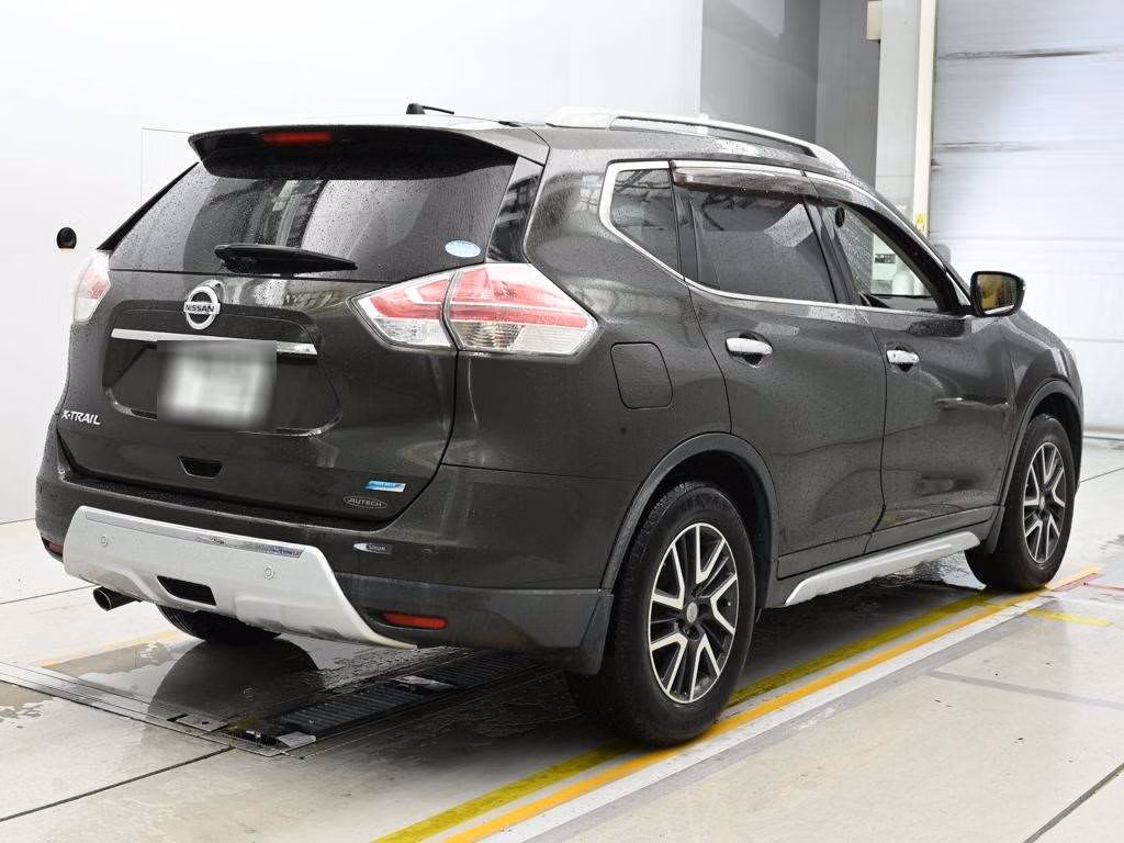 NISSAN X-TRAIL