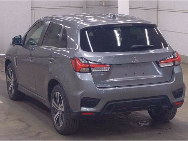 MITSUBISHI RVR