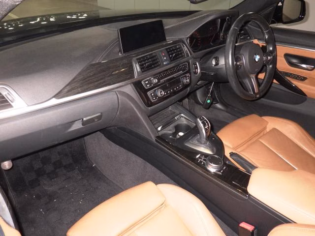 BMW 4-SERIES