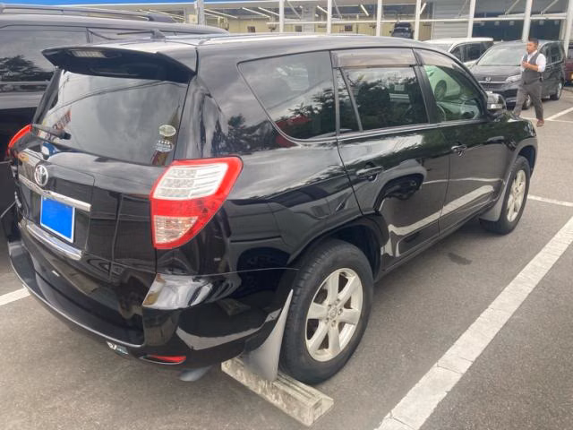 TOYOTA VANGUARD