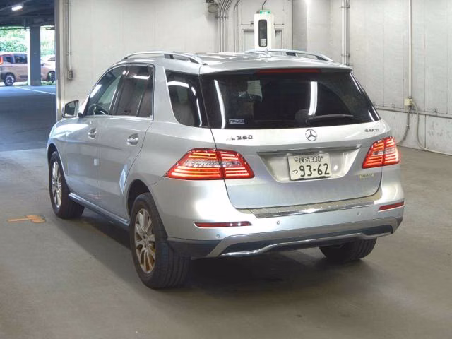 MERCEDES-BENZ M-CLASS