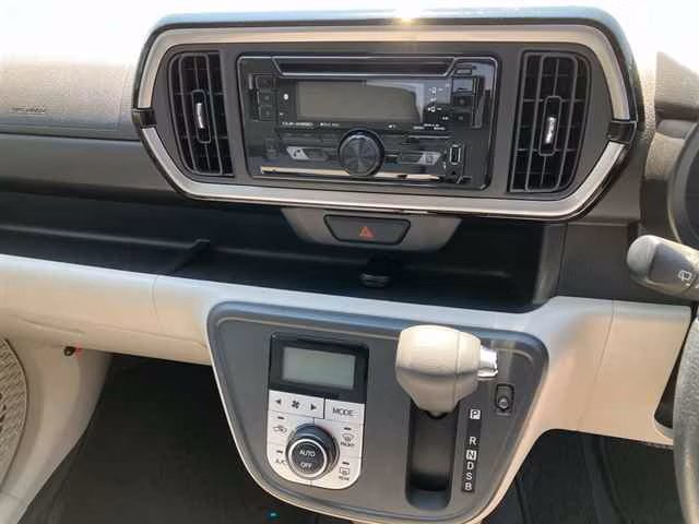 DAIHATSU BOON