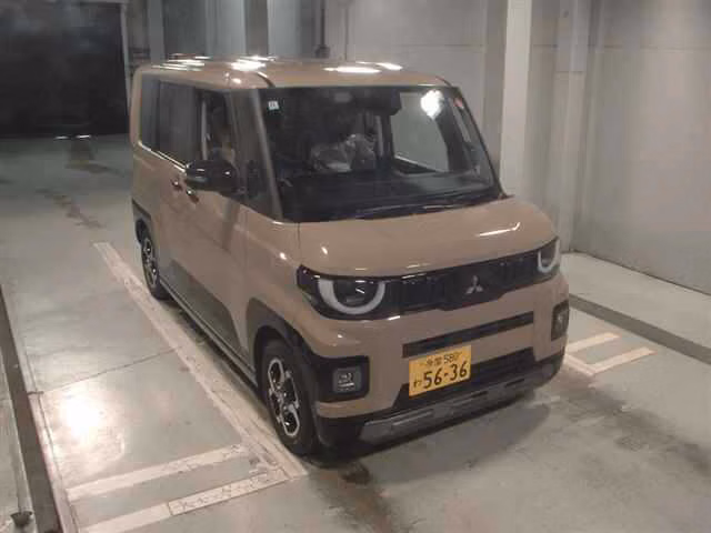 MITSUBISHI DELICA MINI