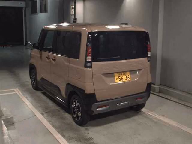 MITSUBISHI DELICA MINI