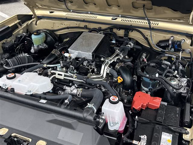 TOYOTA LAND CRUISER