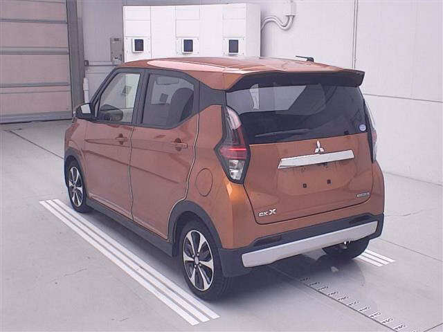 MITSUBISHI EK X