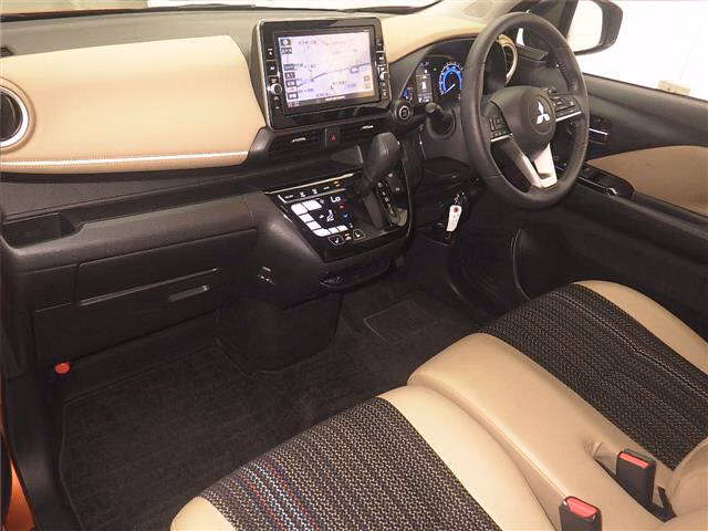 MITSUBISHI EK X