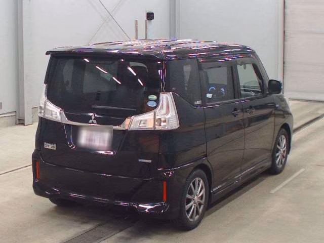 MITSUBISHI DELICA D:2