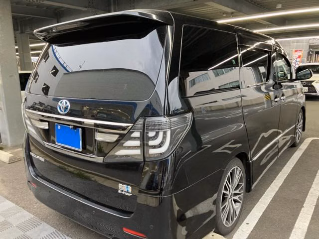 TOYOTA VELLFIRE