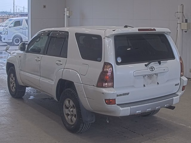 TOYOTA HILUX SURF