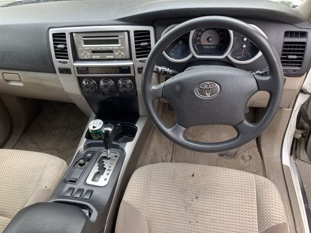TOYOTA HILUX SURF