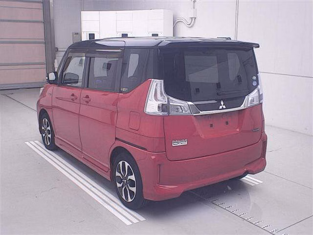 MITSUBISHI DELICA D:2