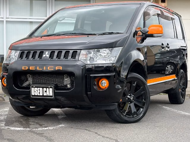 MITSUBISHI DELICA D:5