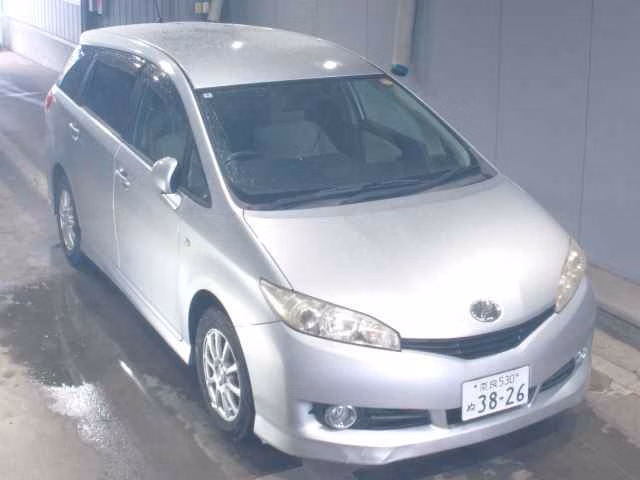 TOYOTA WISH