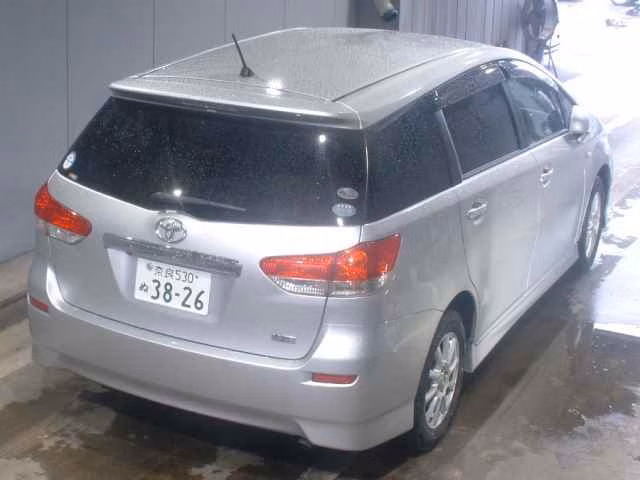 TOYOTA WISH