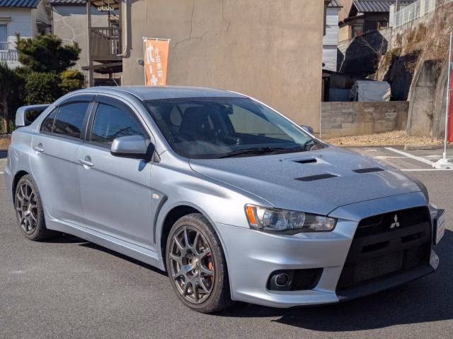 MITSUBISHI LANCER EVOLUTION