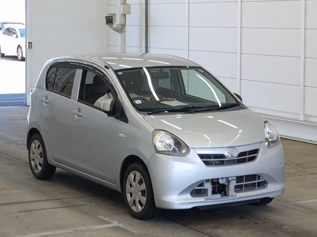 TOYOTA PIXIS EPOCH