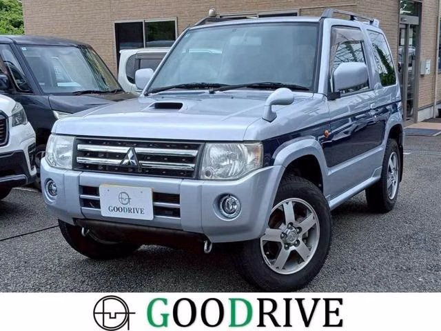 MITSUBISHI PAJERO MINI