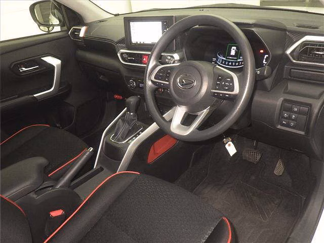 DAIHATSU ROCKY
