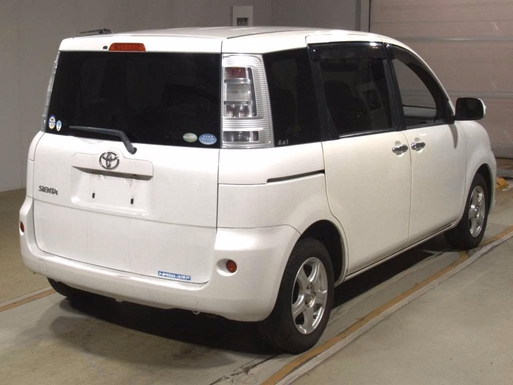 TOYOTA SIENTA