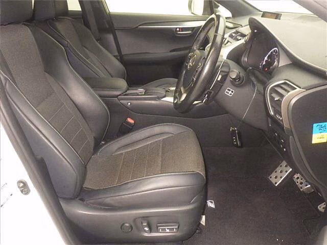 LEXUS NX200T