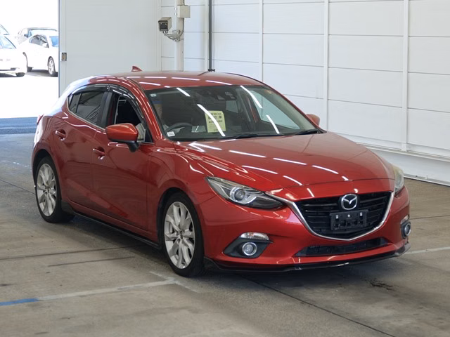 MAZDA AXELA