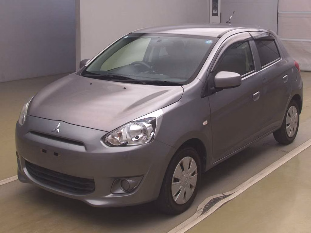 MITSUBISHI MIRAGE