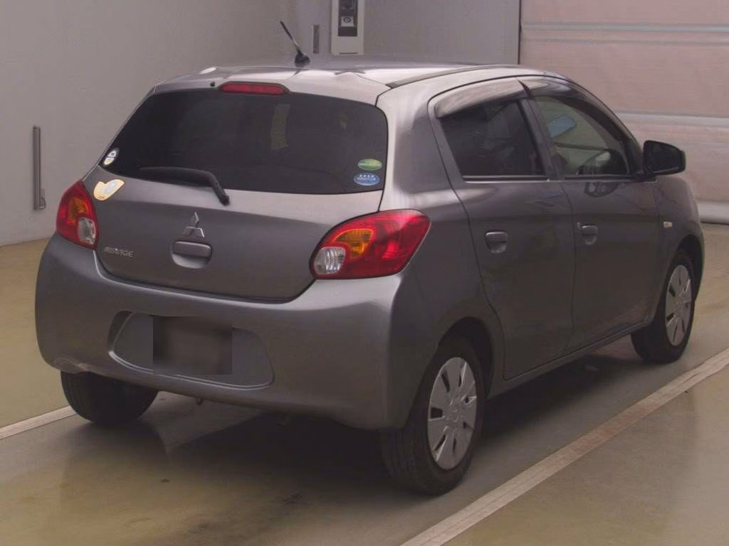 MITSUBISHI MIRAGE