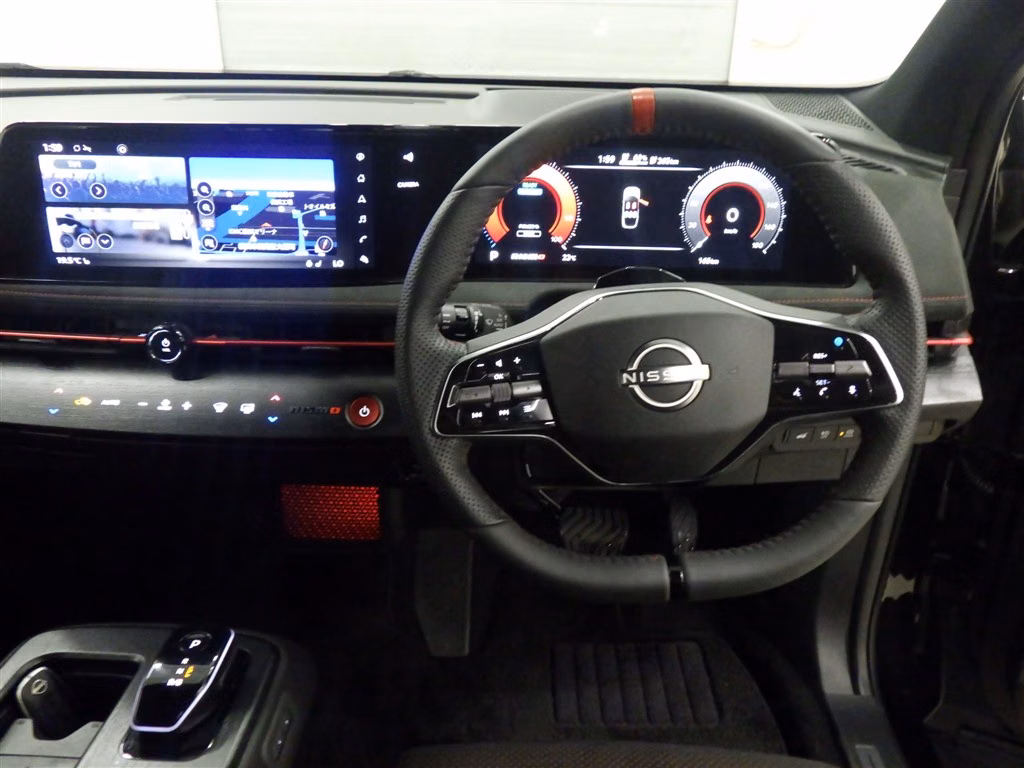 NISSAN ARIYA