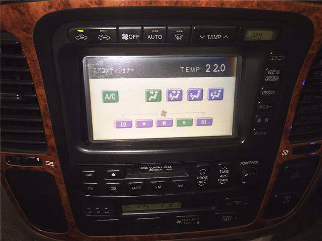 TOYOTA LAND CRUISER