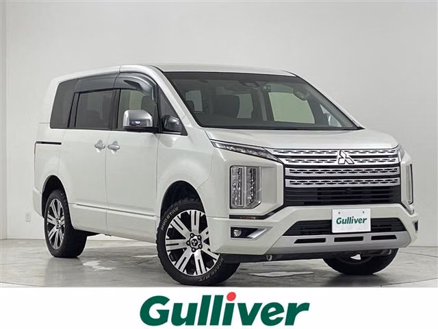 MITSUBISHI DELICA D:5