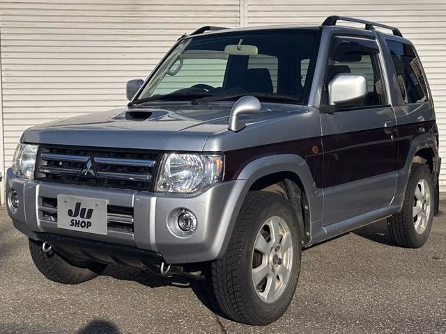 MITSUBISHI PAJERO MINI