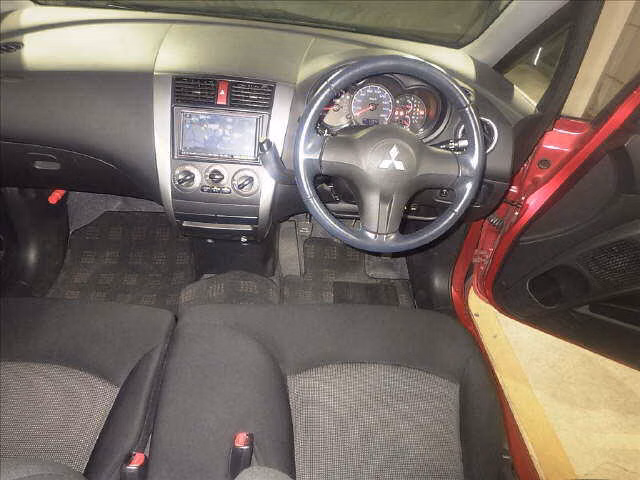 MITSUBISHI COLT PLUS